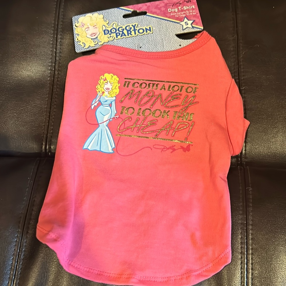 New Doggy Parton dog t-shirt